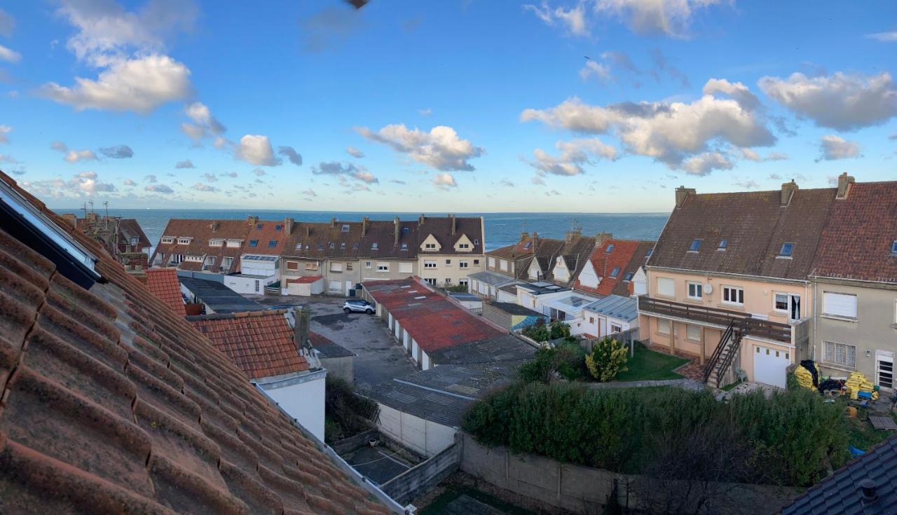 Appartement cosy en duplex à 50m de la plage Le Portel Buitenkant foto